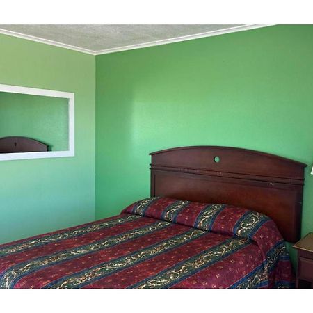Monterrey Motel Padre Island, Corpus Christi By Oyo Экстерьер фото