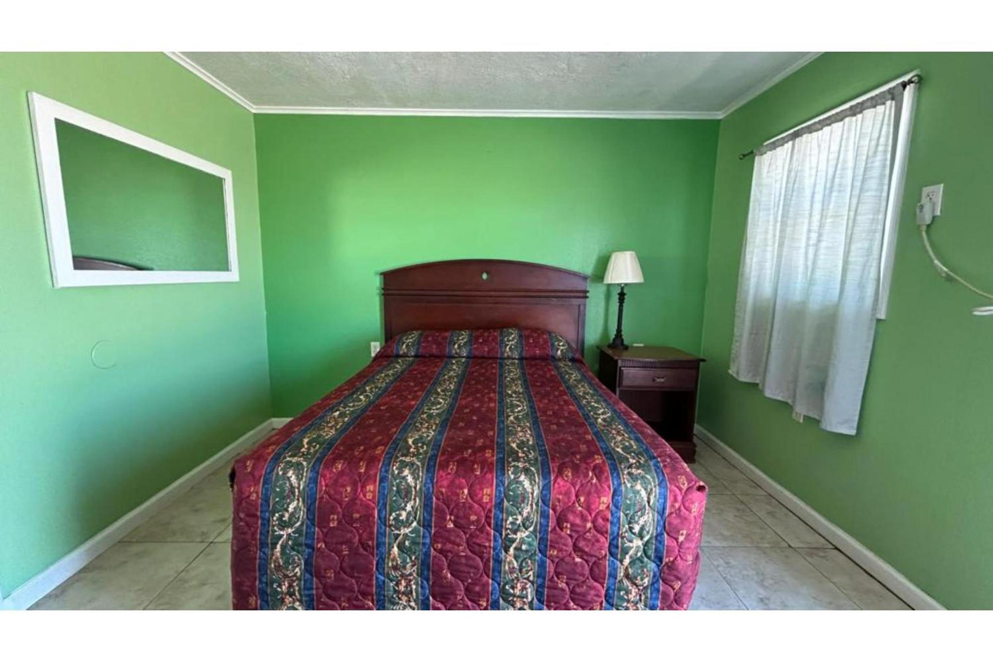 Monterrey Motel Padre Island, Corpus Christi By Oyo Экстерьер фото